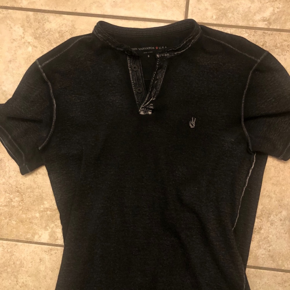 John Varvatos Button Henley Tee Black Small
